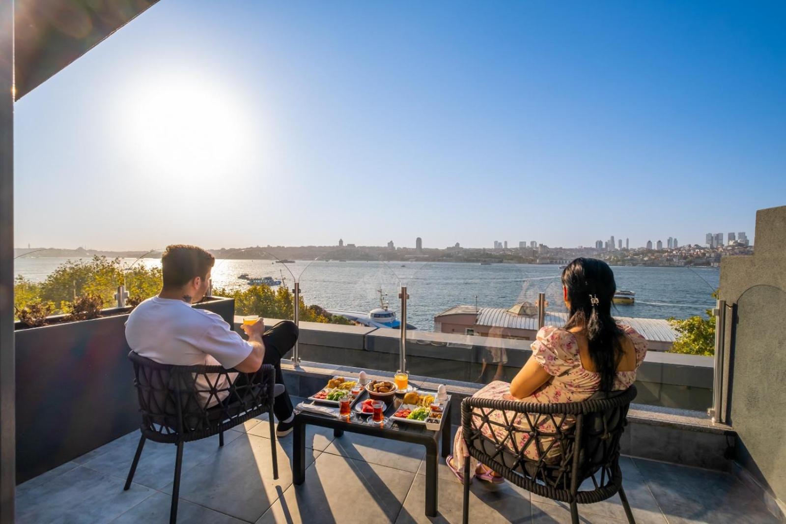 216 Bosphorus Suite Истанбул Екстериор снимка