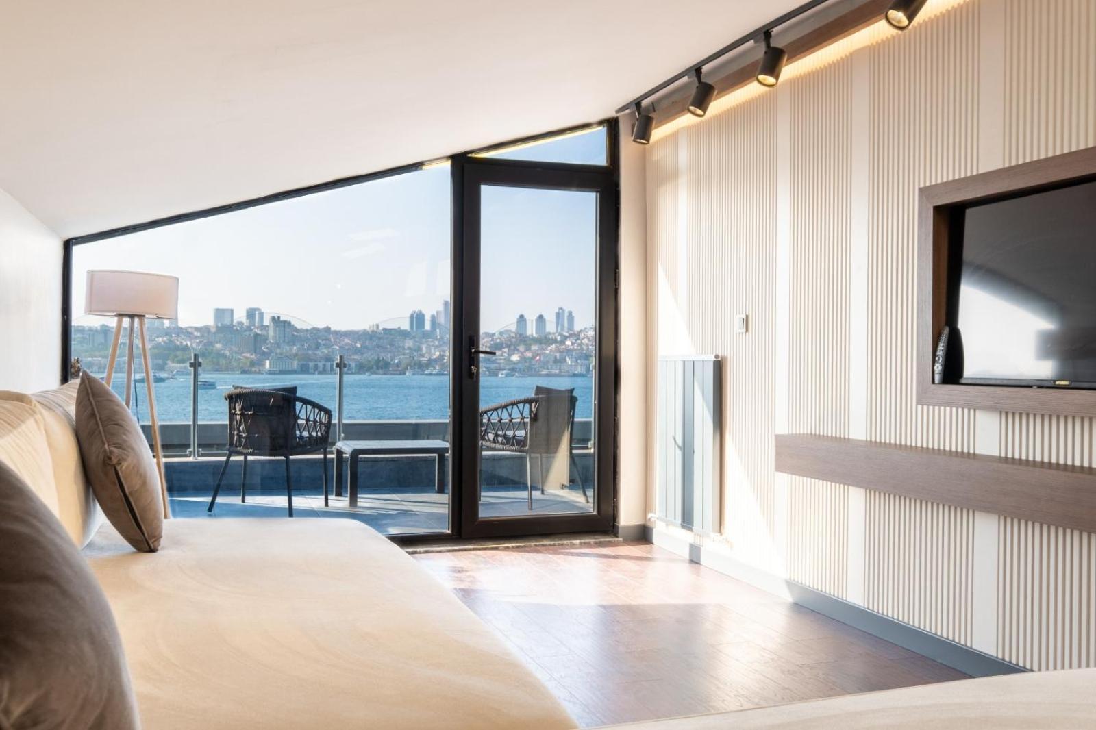216 Bosphorus Suite Истанбул Екстериор снимка